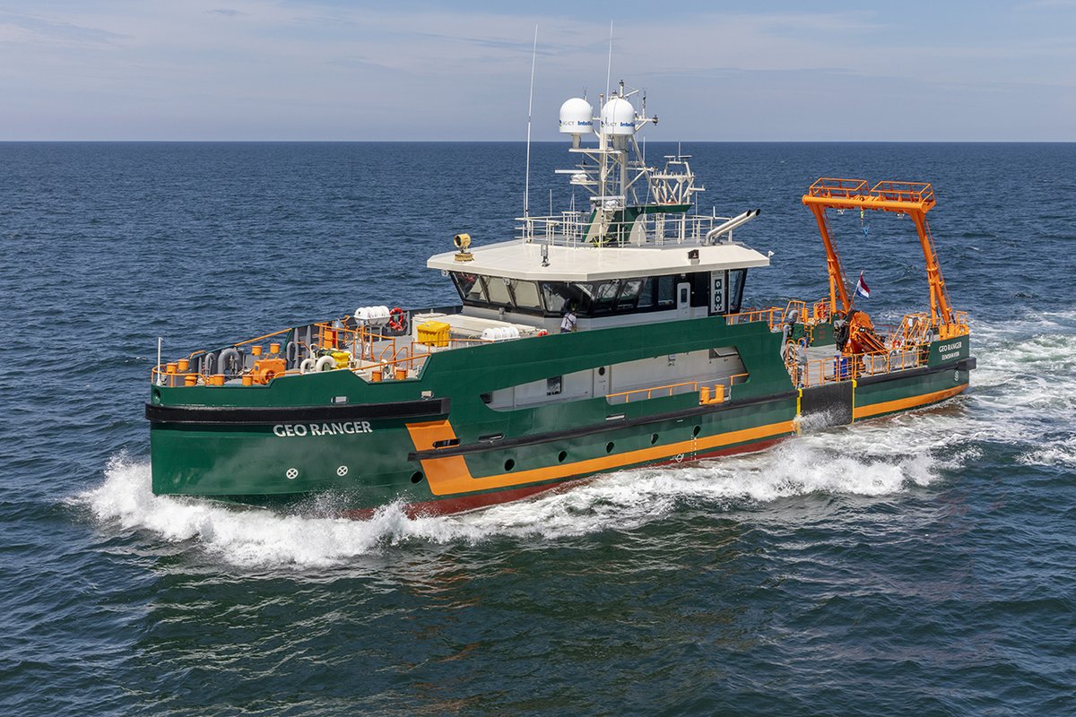 niestern's tweet photo. Recently Niestern Sander delivered the Geo Ranger to Geo Plus. She made her first sea voyage to Göteborg in Sweden and back to the Eemshaven. https://t.co/J9ssmpgLsZ