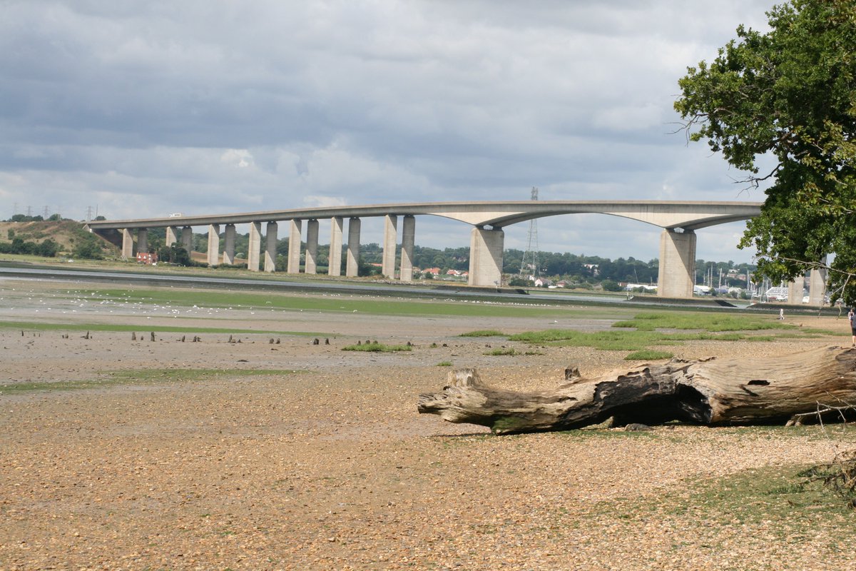 Geates's tweet photo. Two of the icons of the River Orwell seen from the Nacton Foreshore this morning. Perfect day @OrwellLady and Freston Tower. More pictures here: https://t.co/jKyi5HU8re? https://t.co/kAV0P0o4sP