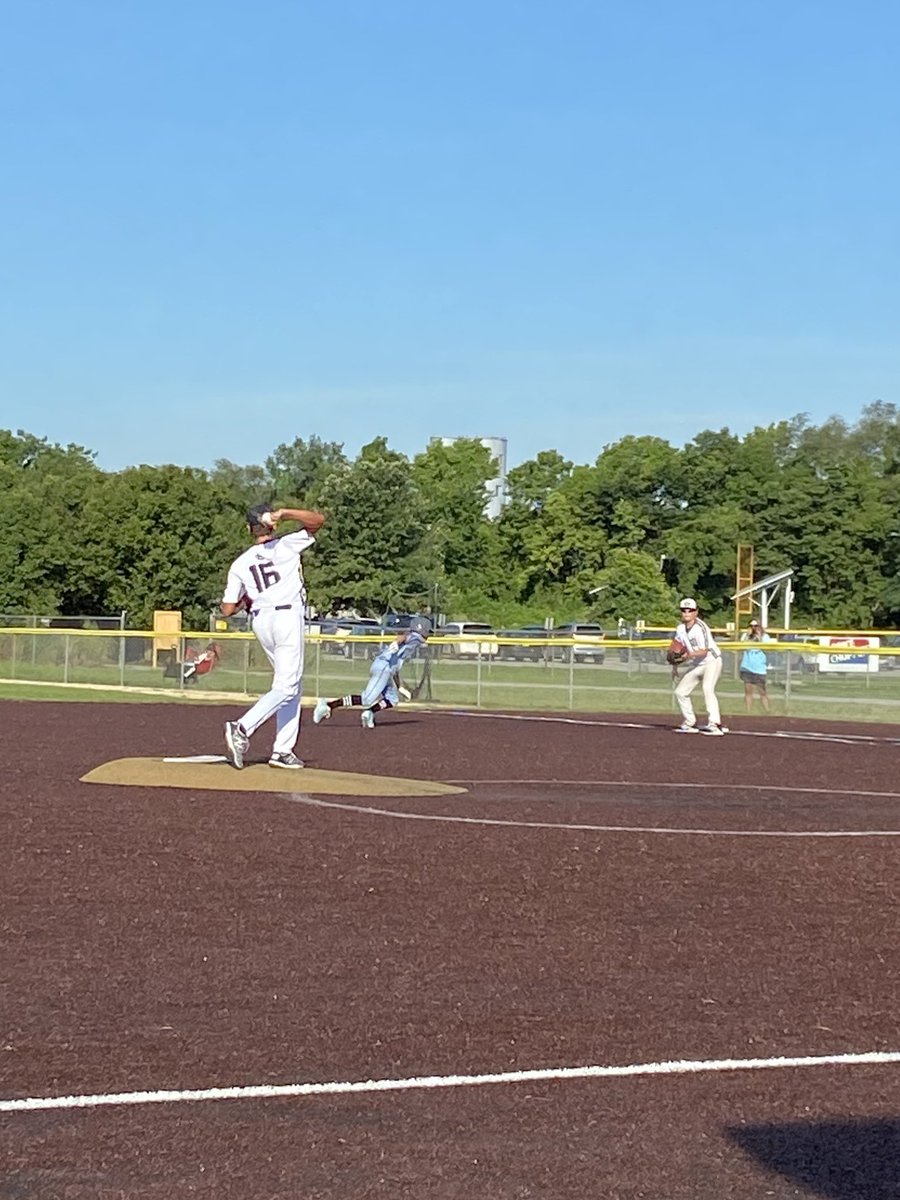 KCSPORTS's tweet photo. Great morning for some baseball here at the Capitol Federal Complex #usssa #playusssa #usssalive https://t.co/ec8GRKZRxz