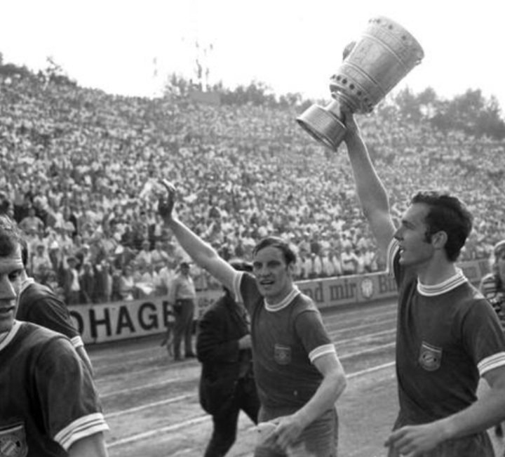 Roth won the 1967 DFB Pokal and scored the winner against Rangers in the final of the UEFA Cup Winners Cup helping Bayern secure its first ever european trophy.