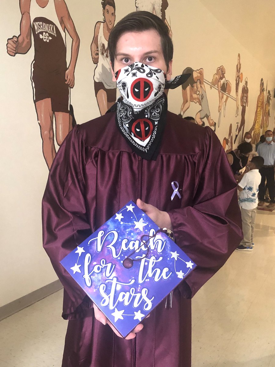 SauerMeg's tweet photo. Here are just a few of the caps by ⁦@SCMMHSCavemen⁩ #MHS2020. This was the first graduating class in 143 years allowed to decorate them.  Show me yours!  ⁦@Bella_Barstow1⁩ ⁦@SCMSchools⁩ congratulations https://t.co/4lXHoqx3sa