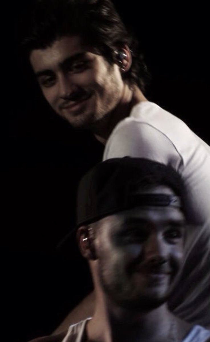 the way zayn looks at liam