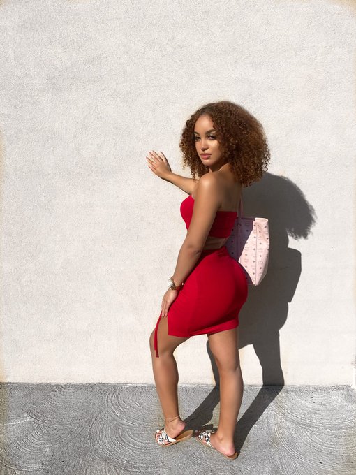 Skinny but pressure 💋 https://t.co/FcihuXqXH3