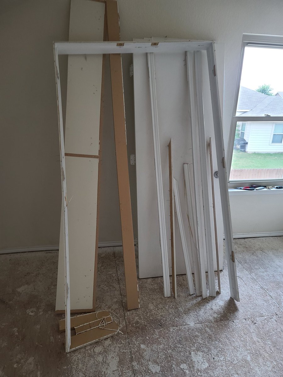 Rev_Enforcer's tweet image. Slowly but surely, doing what I have to do to get this future home gym the way I want it. #NeverDoneThisBefore #DoesntMeanICantLearn #PersonalGrowth