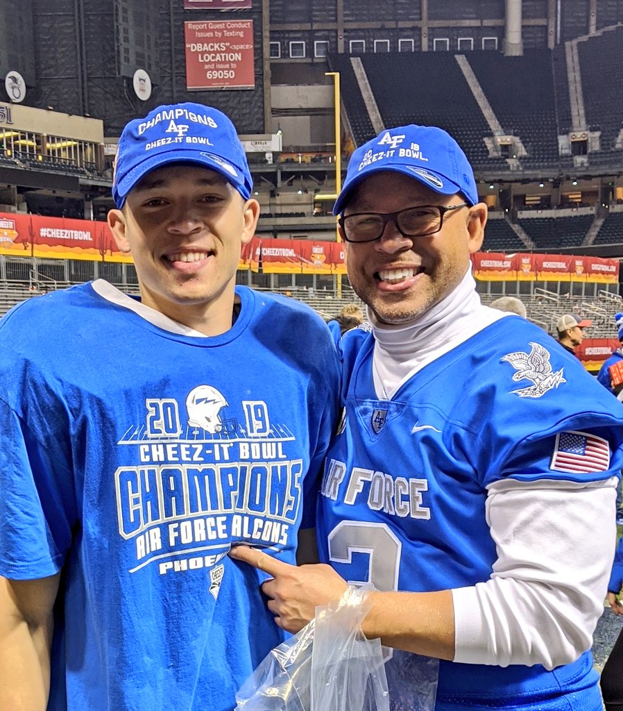 Falcon8fan's tweet photo. @TreBugg3
Happy Birthday Tre!
I appreciate your friendship and leadership! You are an Amazing Service Athlete and a even better Young Man!
#BuggsLife3 https://t.co/YXnNJvulG0