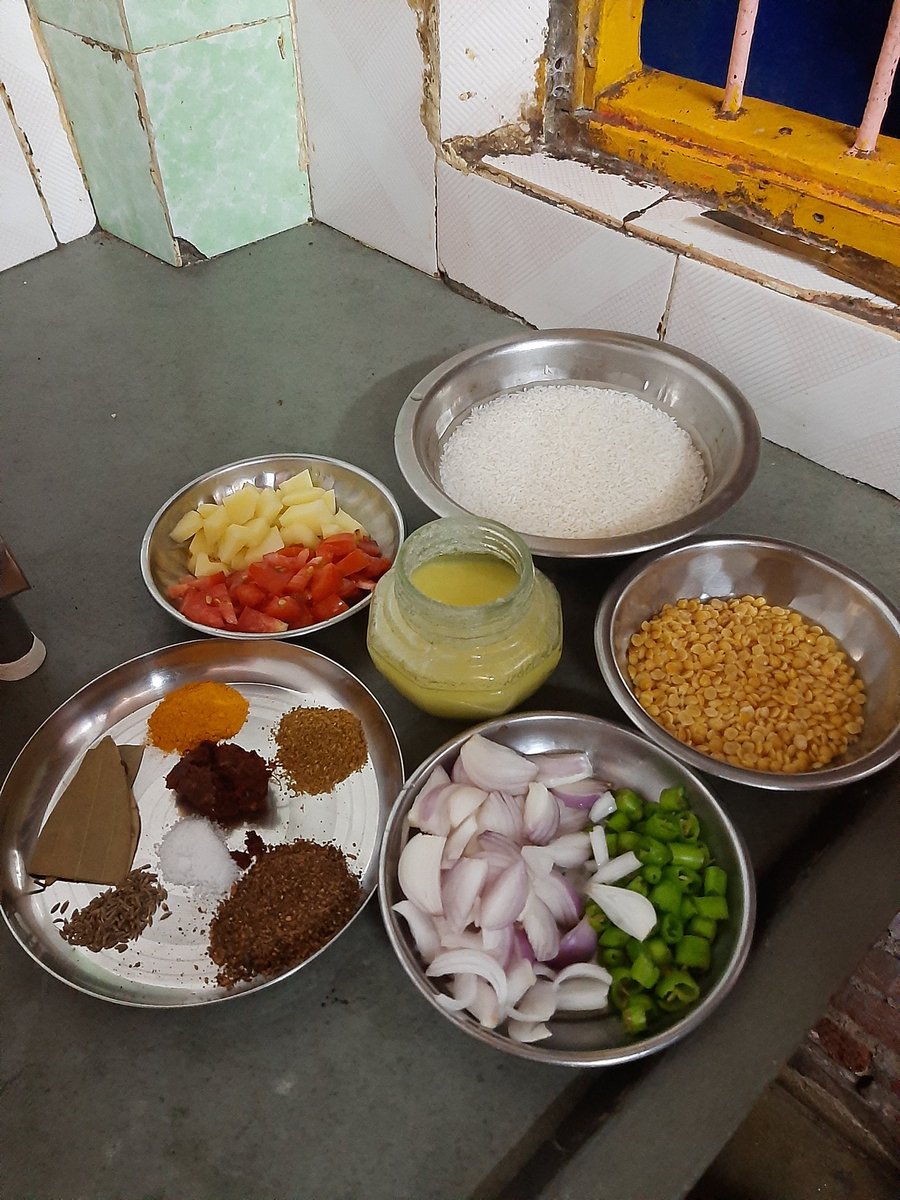 DuttKamini's tweet photo. https://t.co/Wp3t5hfUlq