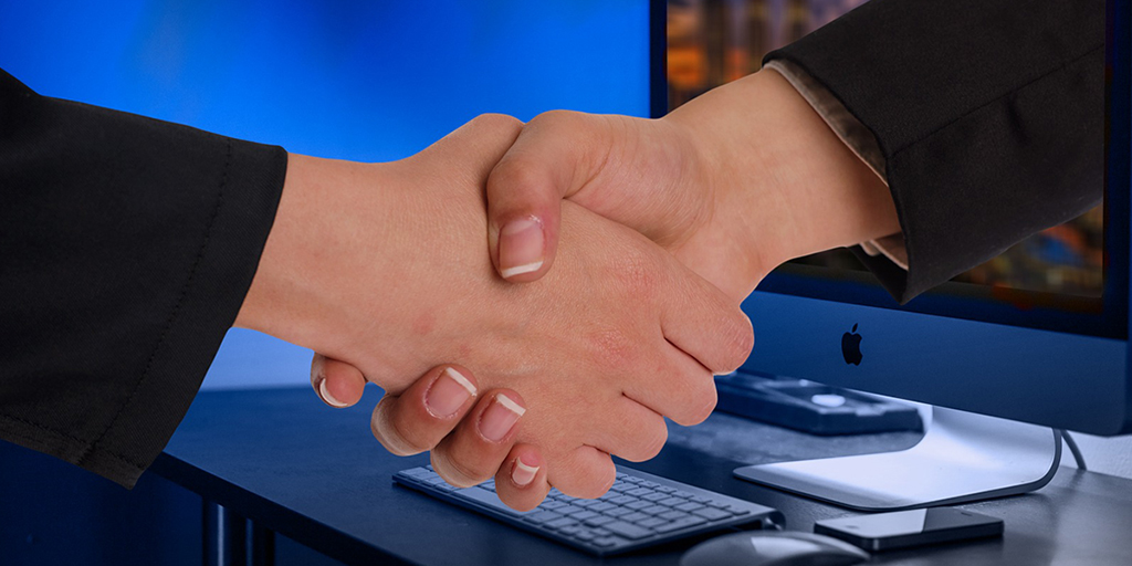 advanzmedia's tweet photo. Don't just email your customer, build a strong  
relationship with them!

#servingNJ #paramus #helplocalbusiness #digitalagency #websitedesign #webdevelopment #ecommerce #shopify #seo #ppc #photography #videography #grapghicdesign #logodesign #banners #flyers https://t.co/7P9XwivueR