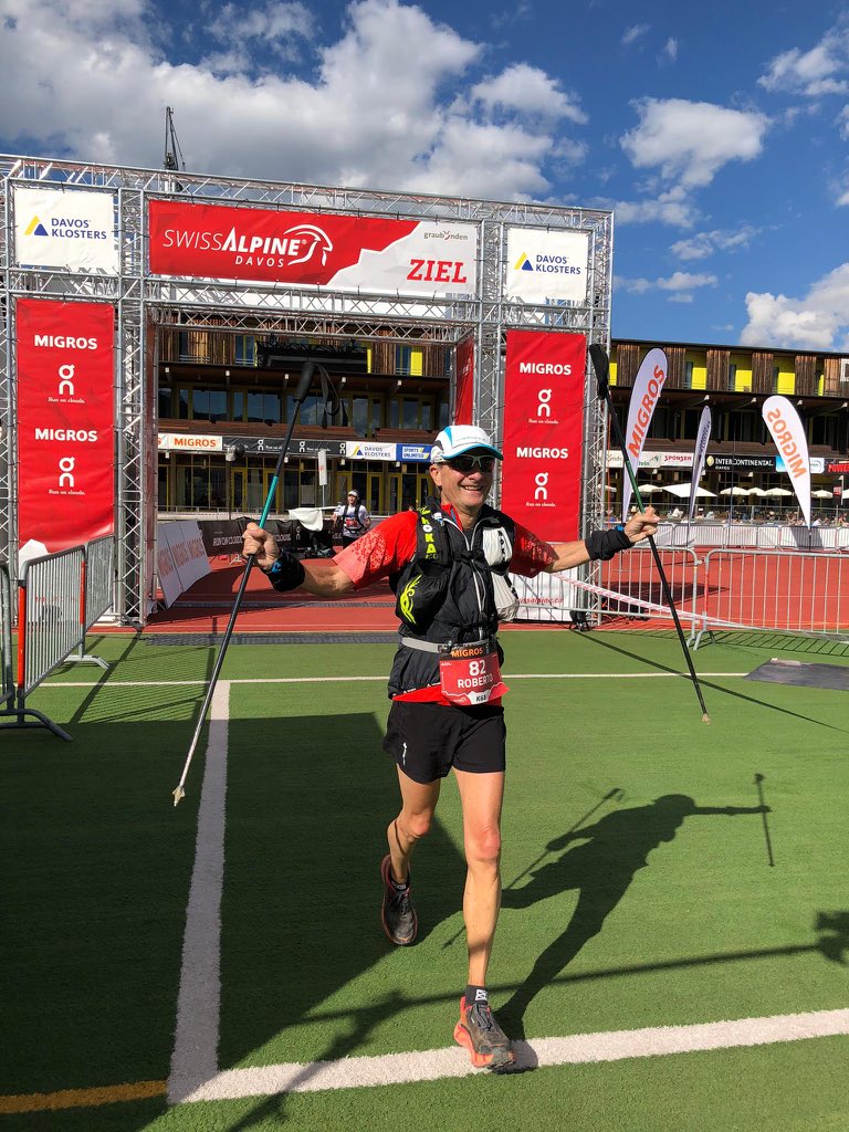 rrivola's tweet image. Erfolgreiches Wochenende in #Davos mit Medienkonferenz #Swissalpine am Freitag, 2. Kategorienrang am #Berglauf über 68 km am Samstag und #speaker im Zielraum am Sonntag