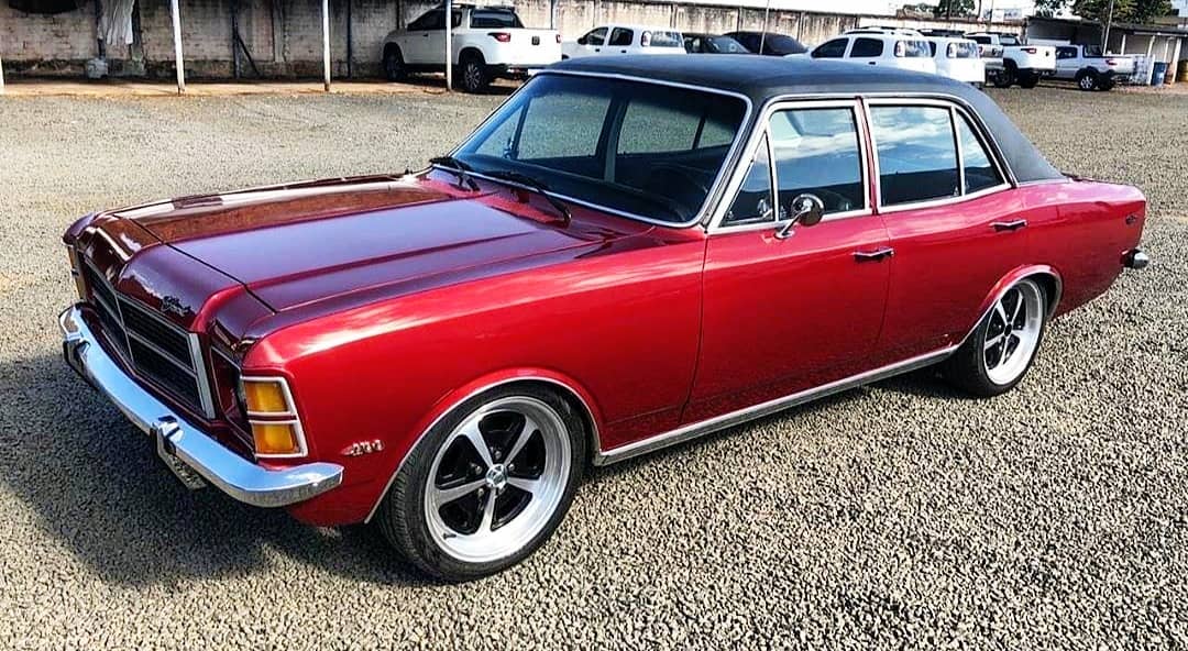 OpalaMaverick's tweet photo. Não fique só olhando, siga e marque os amigos!

#opala #opalaturbo #opalass6 #opala #6caneco #250s #weber40 #weber44 #opalabrasil #opalabr #diplomata #comodoro #granluxo #loucosporopala #opaleiros #opalaecaravan #coopercobra #placapreta #generalmotors #gmclubeclub https://t.co/uFuHOSmIc7
