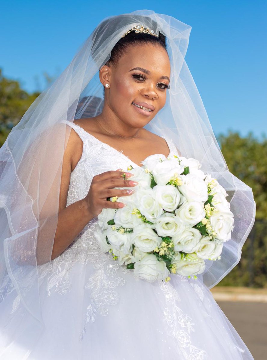 sbonelokeys's tweet photo. I married my 1st crush I love you My  Wife 😍 https://t.co/ZQaVTqTTm0