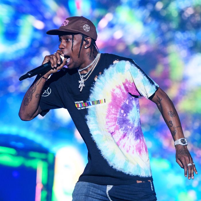 aaddictss's tweet photo. Travis Scott - Rolling Loud 2019 https://t.co/N5ktoE5Ftw