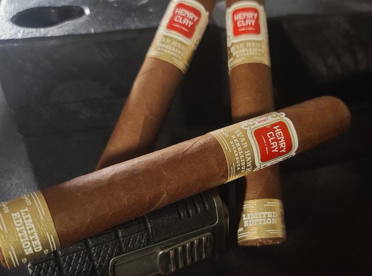 TechtonicLounge's tweet photo. #Giveaway Today on the #LiveLounge #Live on #Twitch as always! So come on out, bring a friend and watch us, #TheLounge enjoy some limited edition #Cigars! #KeepItSmokey!

https://t.co/9eRvXIc3Nz https://t.co/9RBB75bAii