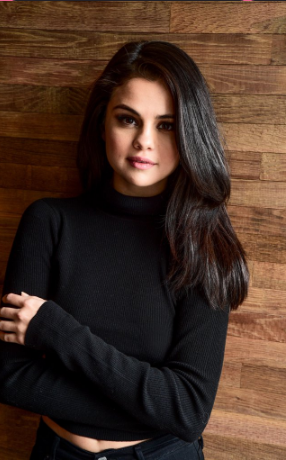 margotsdaya's tweet photo. PAST LIFE (24.7 M) is Selena Gomez's most popular song on spotify currently.
Use #rareisoutnow
#SelenaGomez https://t.co/SmBGu54Fxg