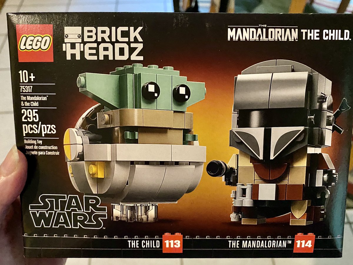cybertoad's tweet image. The Child is finally here. Pre-ordered 3/1, public release date 8/1. #LEGO #starwars #brickheadz #TheMandalorian