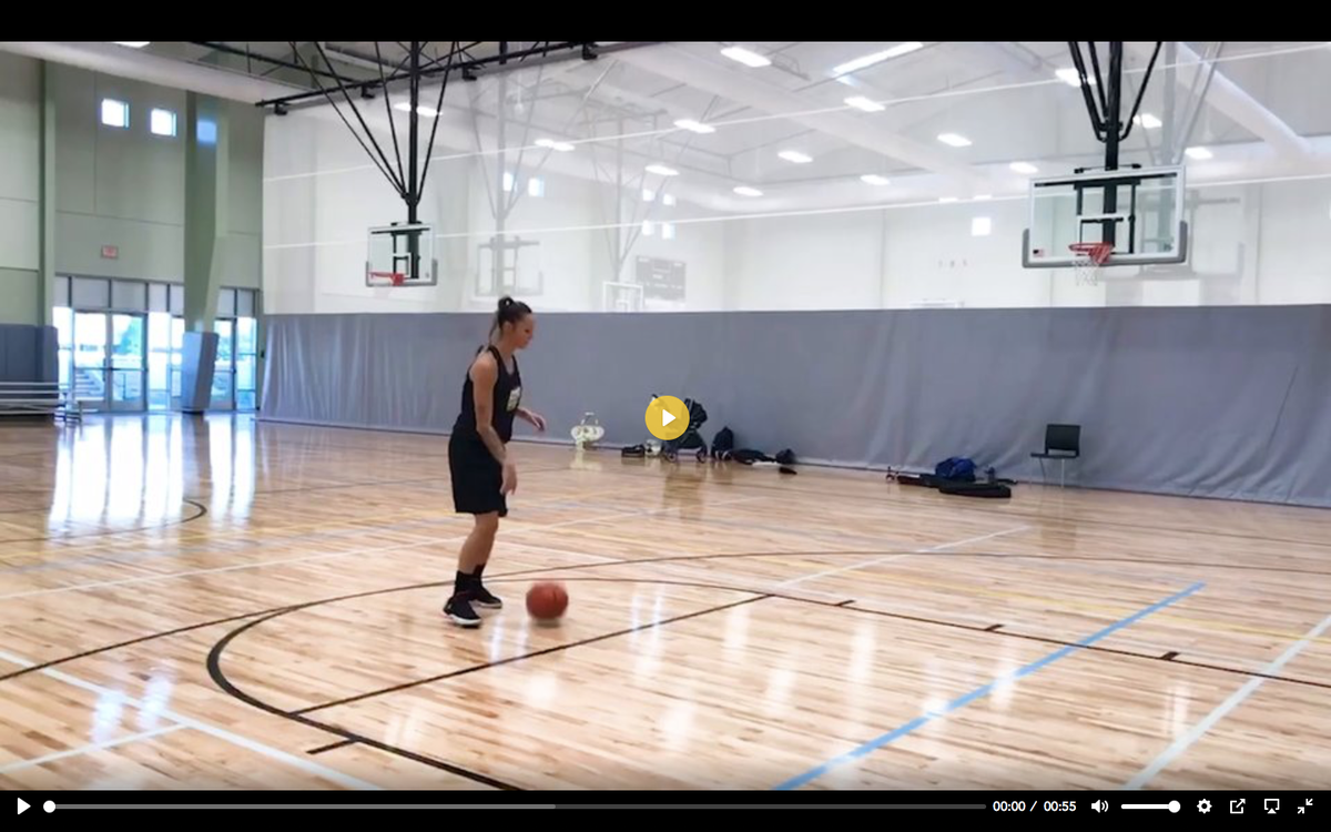 ProSkillsBball's tweet photo. Becoming too predictable 1οΈβ£ on 1οΈβ£? Add a new move to your arsenal βΉοΈ with PSB+'s Alternate Dribble drill! #PSBplus
πβ‘οΈ: https://t.co/yfSYBmOO4I https://t.co/ESnZULvRxb