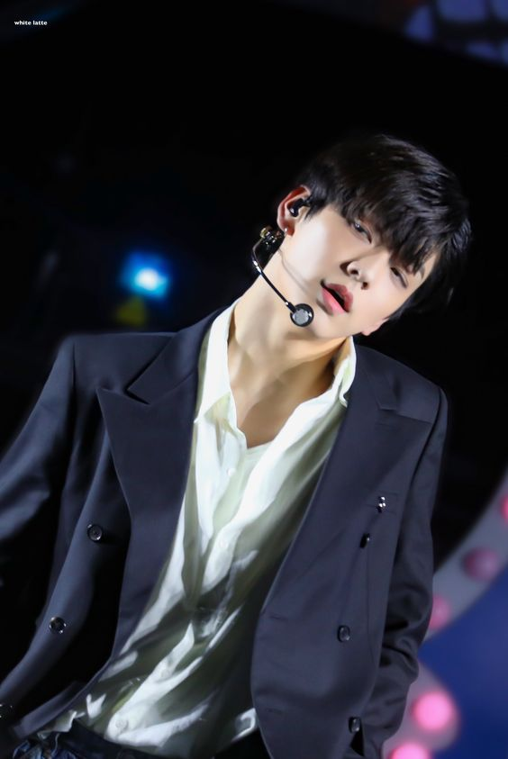 by the way, I probably passed out by now but that's okay keep scrolling :D