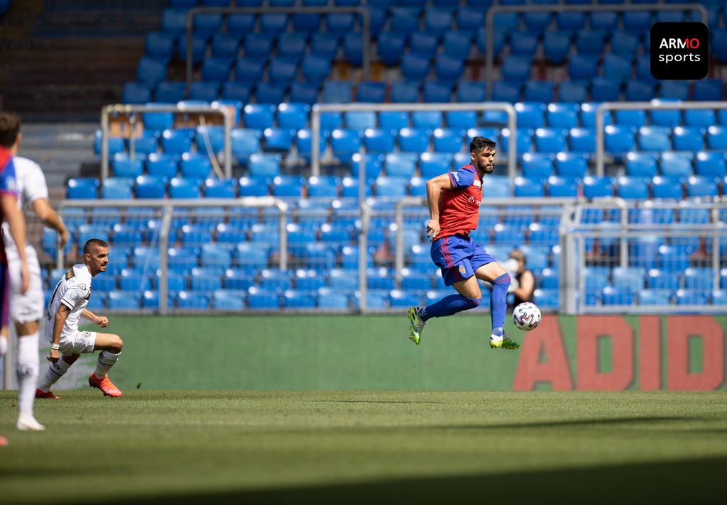 ARMOSportsPy's tweet image. Empataron al final del partido!

Basel (POS° 3/10) de local con Omar Alderete de titular y completando los 90' minutos, empató por 4 a 4 contra el FC Lugano por la antepenúltima fecha de la Raiffesen Super League 🇨🇭