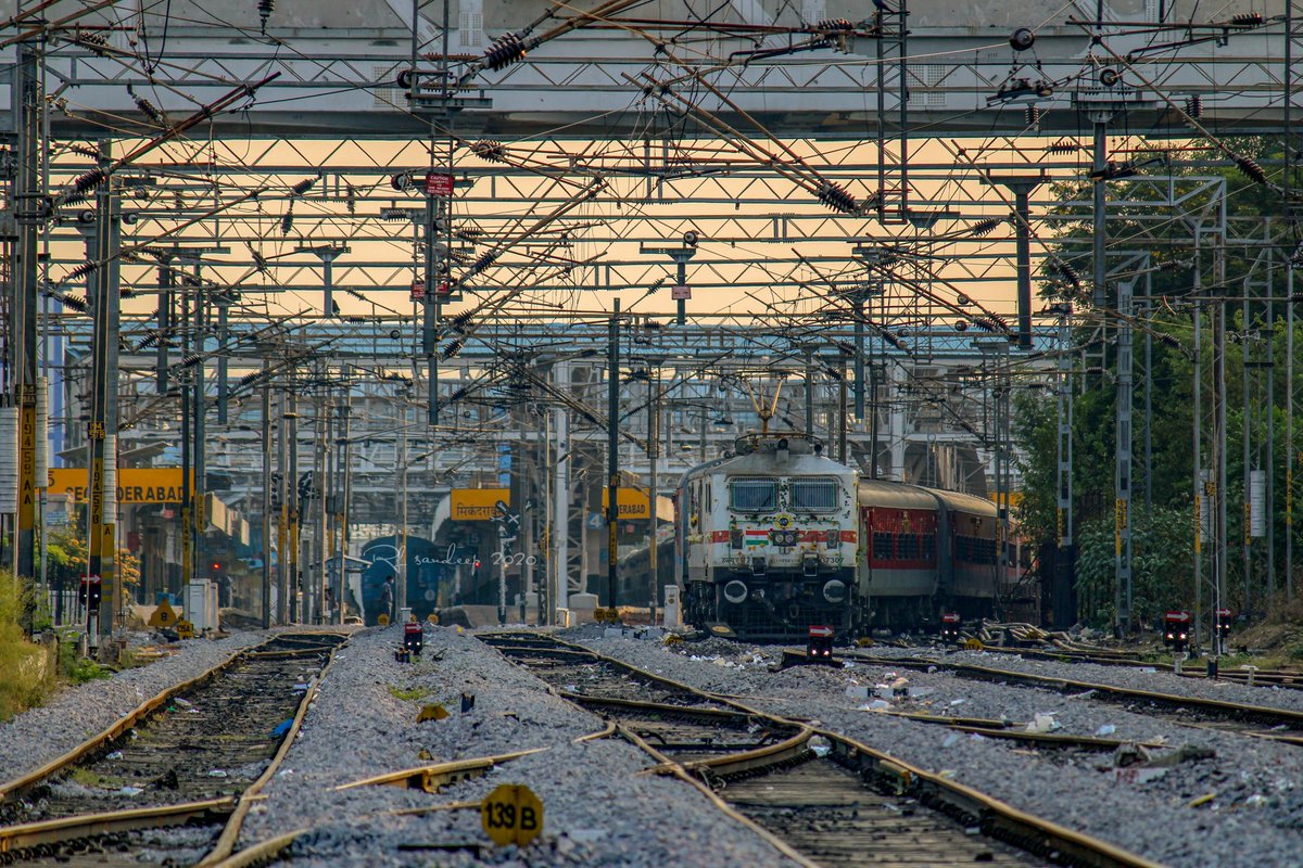 A Beautiful Evening with a Beautiful Train❤️. The SCR's Lady Godavari Express on its 1st LHB Run Departing Secunderabad with its Shiny Coaches
 <a href="/drmhyb/">Hyderabad Division</a> <a href="/drmsecunderabad/">DRM Secunderabad</a> <a href="/SCRailwayIndia/">South Central Railway</a> <a href="/RailMinIndia/">Ministry of Railways</a>