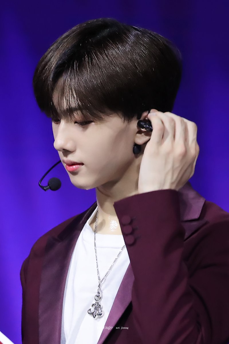 mirage0205's tweet photo. 191214 잘생기고 예쁘고 다하는 흑발지성이 #지성 #Jisung #NCTDREAM https://t.co/yZK4RsBM5N