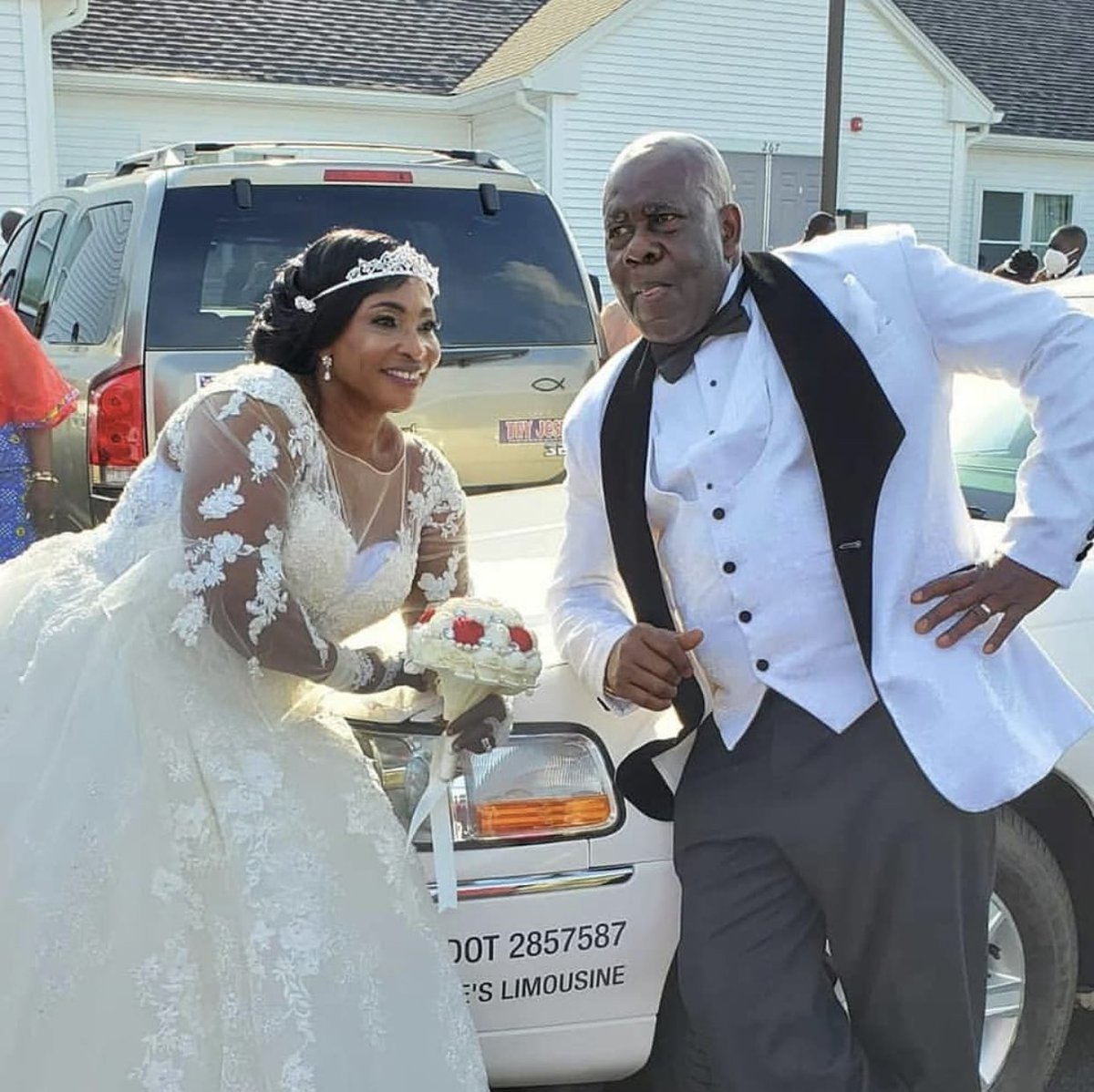 utvghana's tweet photo. Congratulations 🎊🍾🎈 

Actress Rose Mensah, popularly known as Kyeiwaa, and her husband, Michael Kissi Asare, tied the knot in Worcester, Massachusetts on Saturday, July 25, 2020. 

Wishing them a lifetime of love and happiness. 

#UTVGhana #UTVNews #DespiteMedia https://t.co/Gbm4Hp0T3o