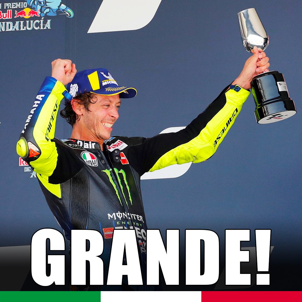 Onore a Valentino #Rossi, sul podio della #MotoGP a 41 anni.
Evviva noi giovani!😊🇮🇹 #AndaluciaGP