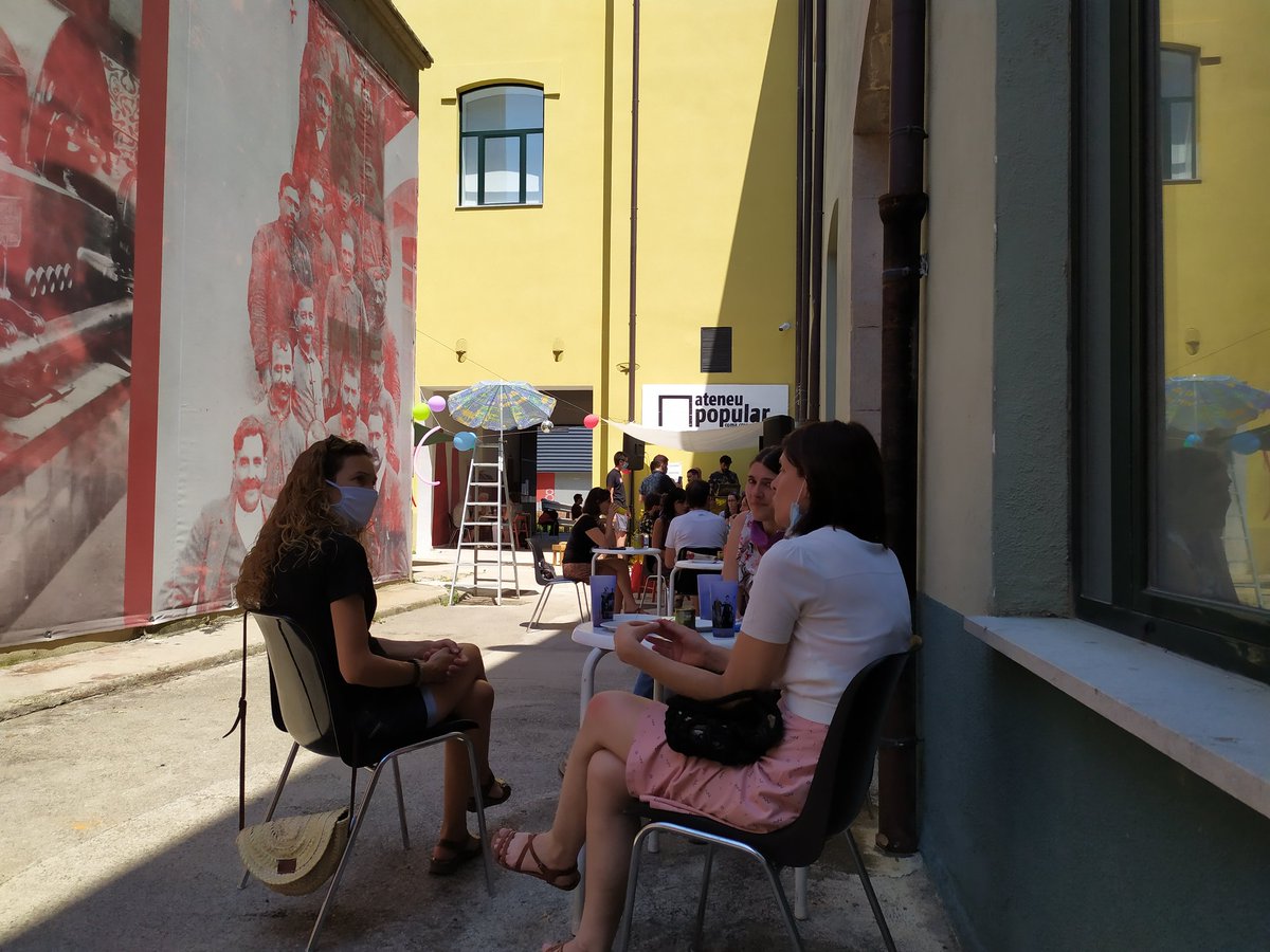 ateneusalt's tweet photo. Graaaan matinal de Vermut Musical!
#saltfaestiu #salt #femAteneuSalt https://t.co/jLeUf7zuAA