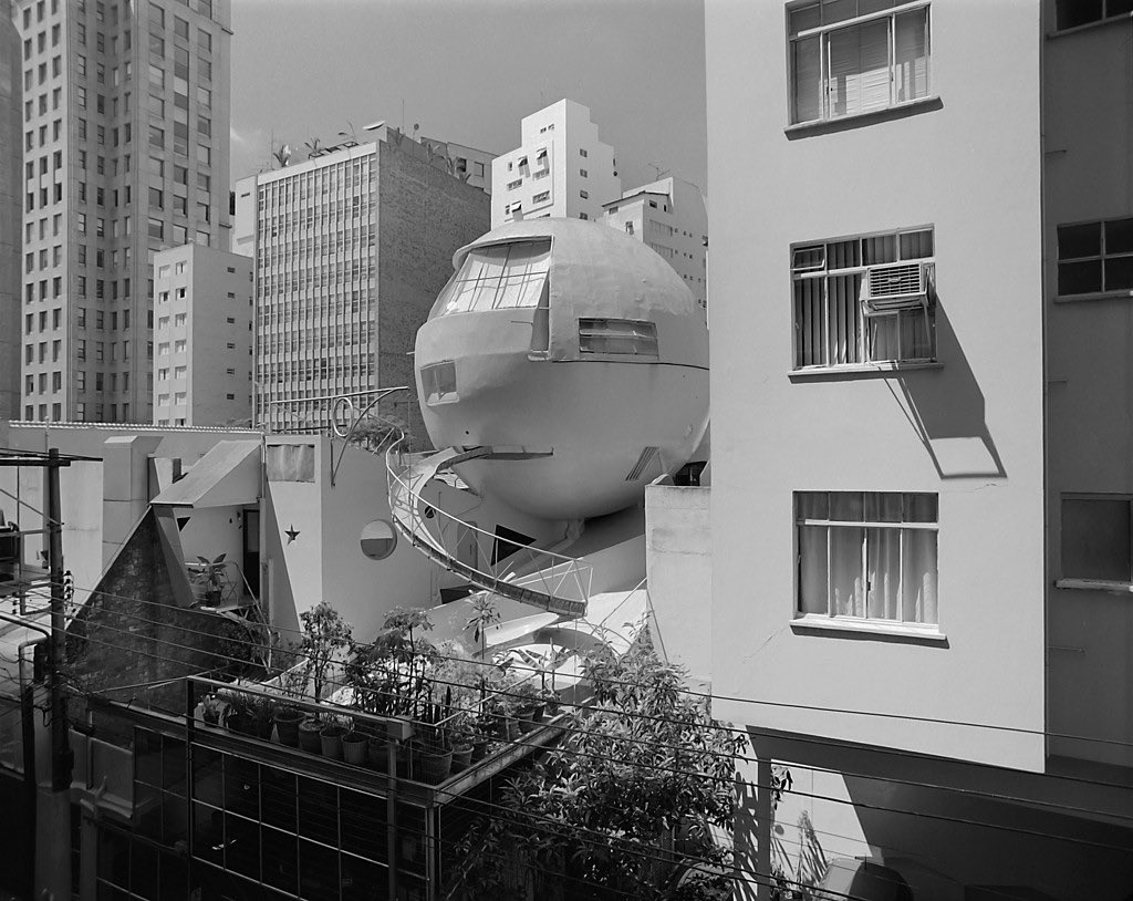 industrielegie's tweet photo. architect Eduardo Longo’s house in São Paulo https://t.co/836OnA1TJJ