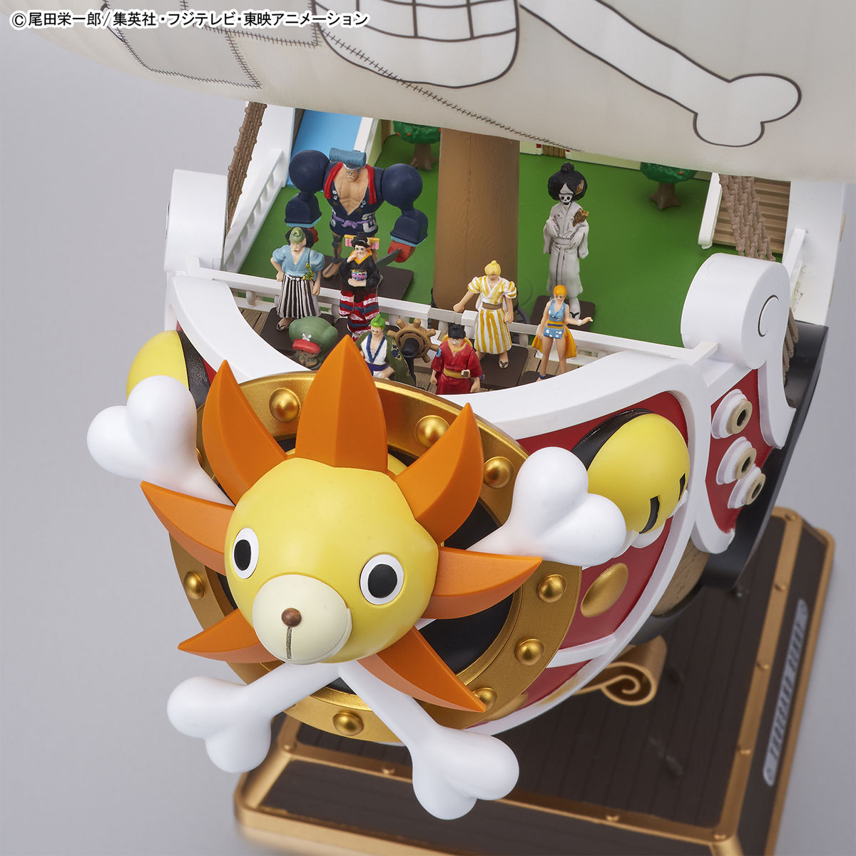 Hobby Watch ワンピース より プラモデル サウザンド サニー号 ワノ国編ver 発売中 麦わら海賊団もワノ国編仕様に新規造形 T Co Sc6hly5e9o ワンピース プラモデル