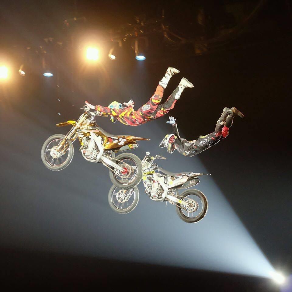 StarAttractions's tweet photo. Soar above the rest with talent from Star Attractions! 

#stunts #daredevils #motorcyclestunts #talentagency #lasvegas #entertainment #fairs #festivals #BMX #wowfactor #talent #letusentertainyou #summerevents #instaentertainment #instashow #countyfair #statefair #StarAttractions https://t.co/8kAsKz8wjy