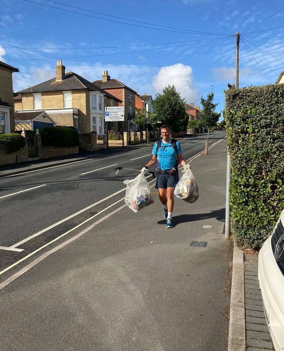 DJmisschelle's tweet photo. My friend Neil is running 50 marathons in a year. All planned marathons were cancelled so he runs locally. He's raising £s for 'MIND'. Help him along by sponsoring via https://t.co/Dh2Qek0xX0
#IsleofWight #isleofwightnews #bbcsouthtoday #meridiantonight #MentalHealthAwareness https://t.co/brtz0YcoYG