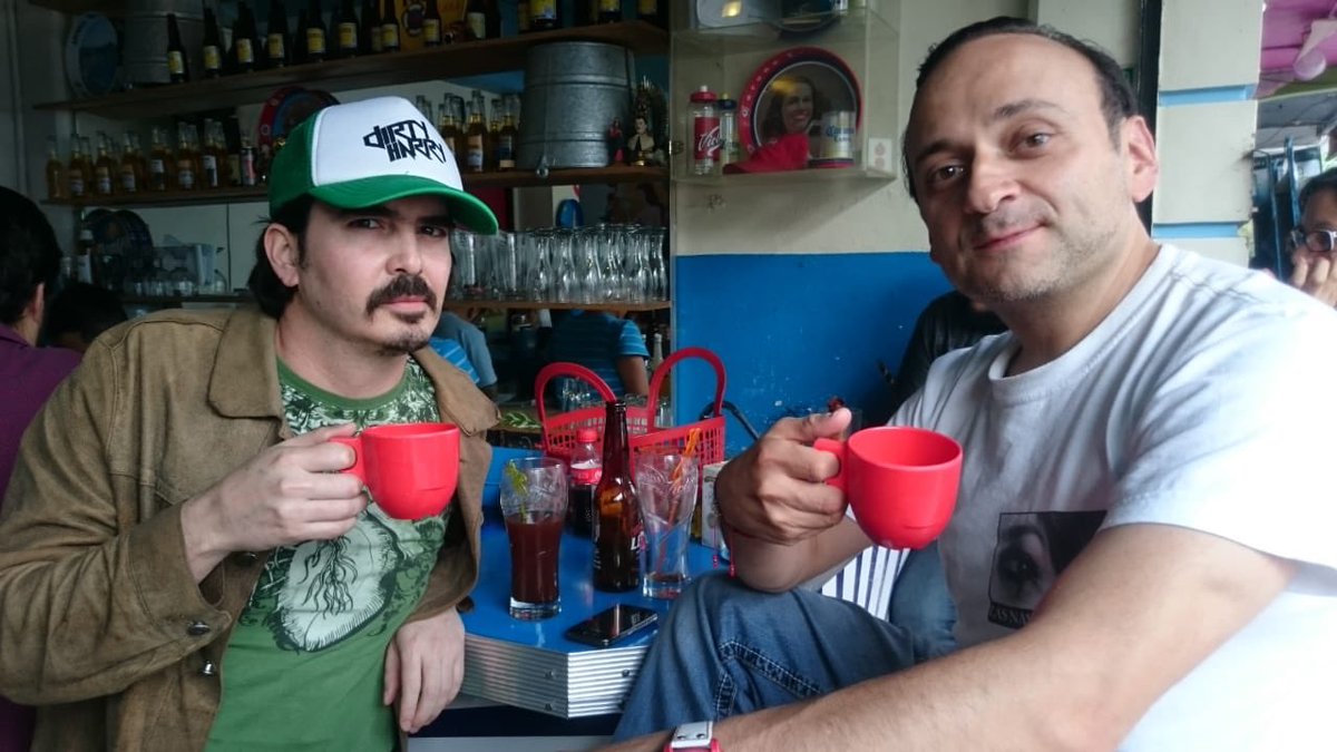 laloespana's tweet photo. Feliz cumpleaños para mi querido amigo, socio y realizador de nuestros videos en @GarnachaChannel #PabloAbitia Te quiero mucho. Deseo que vengan cosas muy buenas para ti siempre. https://t.co/lCgGNcmzTB