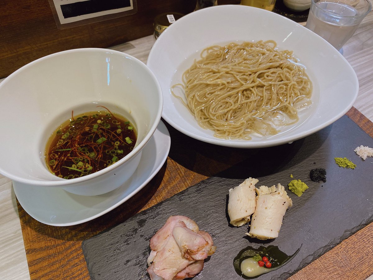 Pon つくばの鬼物語 食べてきた 前から気になってたんだけど 今までにないお洒落なラーメンで美味しかった また行きたい 無料配布のトートバックゲット 鬼物語 つくばラーメン Pon つくばの鬼物語 食べてきた 前から気になってたんだけど 今までにないお洒落なラーメンで美味しかった また行きたい 無料配布のトートバックゲット 鬼物語 つくばラーメン