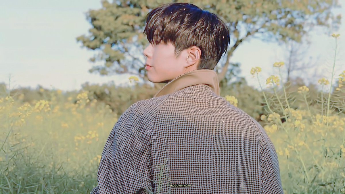 BOGUMMYCAP's tweet photo. #박보검 𝑺𝒆𝒂𝒔𝒐𝒏'𝒔 𝑮𝒓𝒆𝒆𝒕𝒊𝒏𝒈𝒔 04 (2)

🌻💛🌼💛💐 https://t.co/IqtJtYpzUv