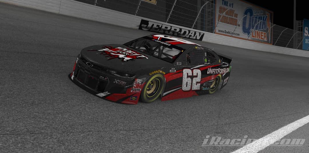 PerryeSports's tweet photo. After an embarrassing showing in the open race @FlyinBryanP rallied back in the @APRSeries All-Star Race to bring it home 3rd at @LVMotorSpeedway #eSports #eNascar #iRacing #SaturdayNightSimRacing https://t.co/xrbkbkL4f9