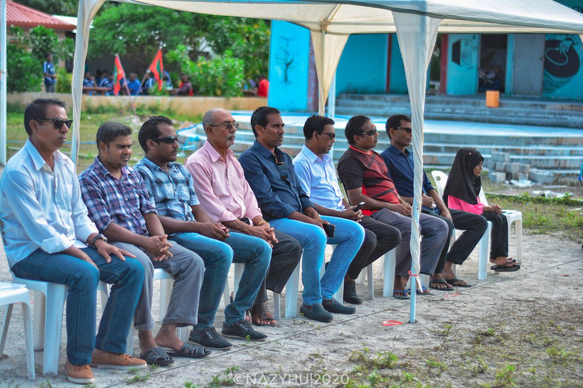 Nazyhu21's tweet photo. Baarashu Zuvaanun Dhirun "Member Cup Futsal Tournament 2020" Opening Ceremony.
#Minivan55 #BZD https://t.co/nnOyjy1Db1