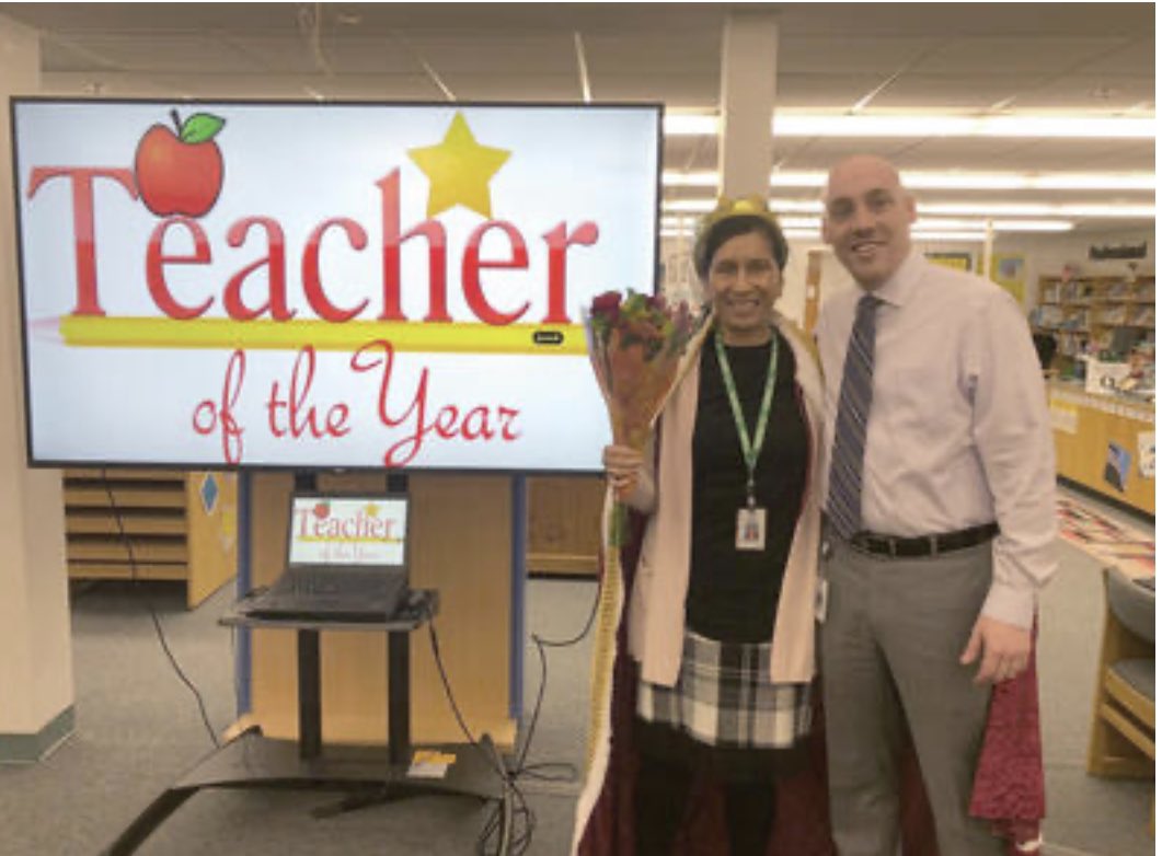 chantelanelson's tweet photo. Proud of my mom! 
https://t.co/L9AzvL5U22 https://t.co/NsaKQ7xKYB