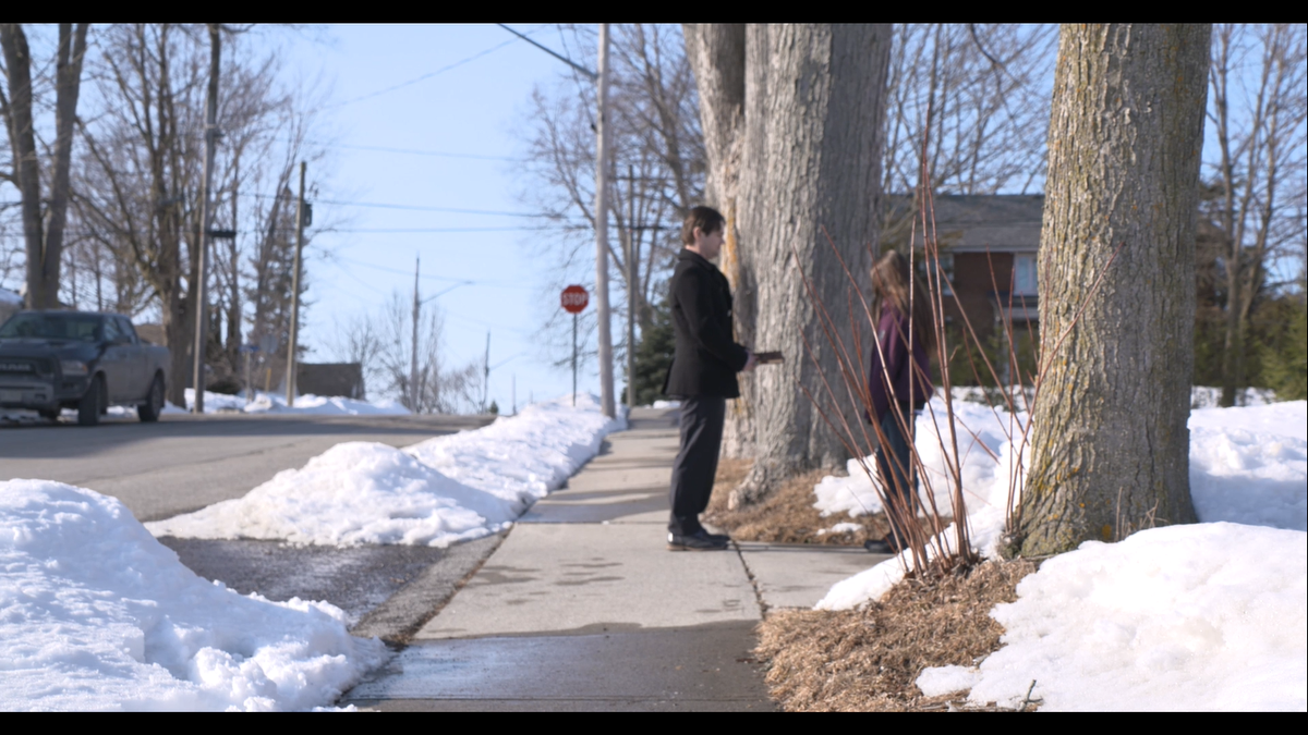 TheUnknownPlan1's tweet photo. #Genie arrives soon! Our second ever short film. #SupportIndieFilm #indiehorror https://t.co/XHlxIauXlv