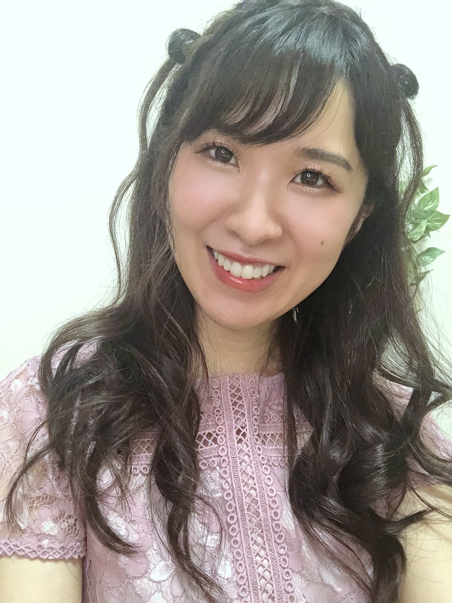 あおみえり 今日はイベントに来て下さった皆さん 本当にありがとうございます 応援の声とプレゼントもたくさんいただいて幸せ過ぎて寝れなさそう わたしもっと仕事もyoutubeも頑張ろうと思った 最近元気なかったけど パワーをたくさんいただきまし