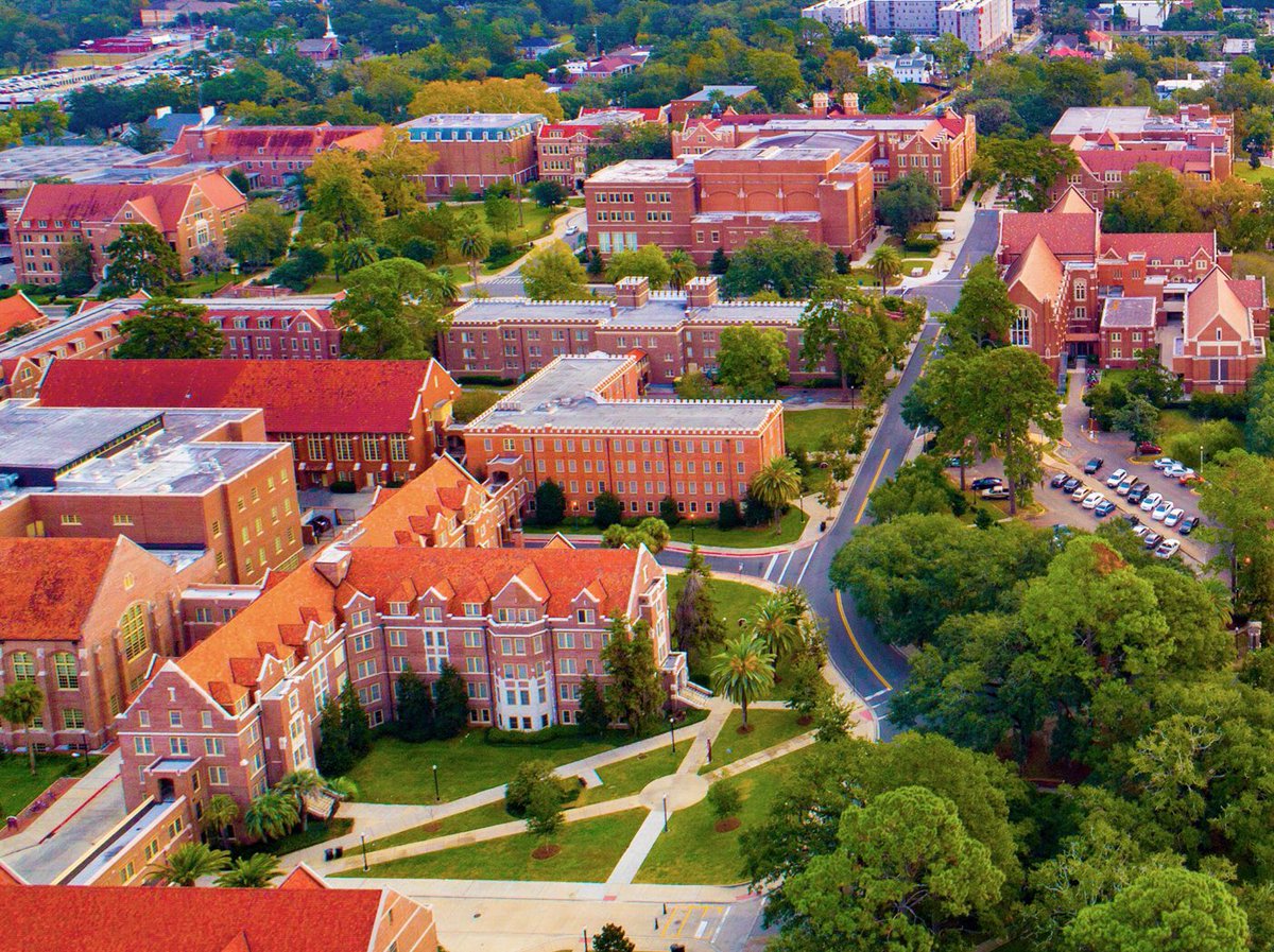 AmazingColleges's tweet photo. Florida State University • Tallahassee, Florida https://t.co/H4ho2CxbH8