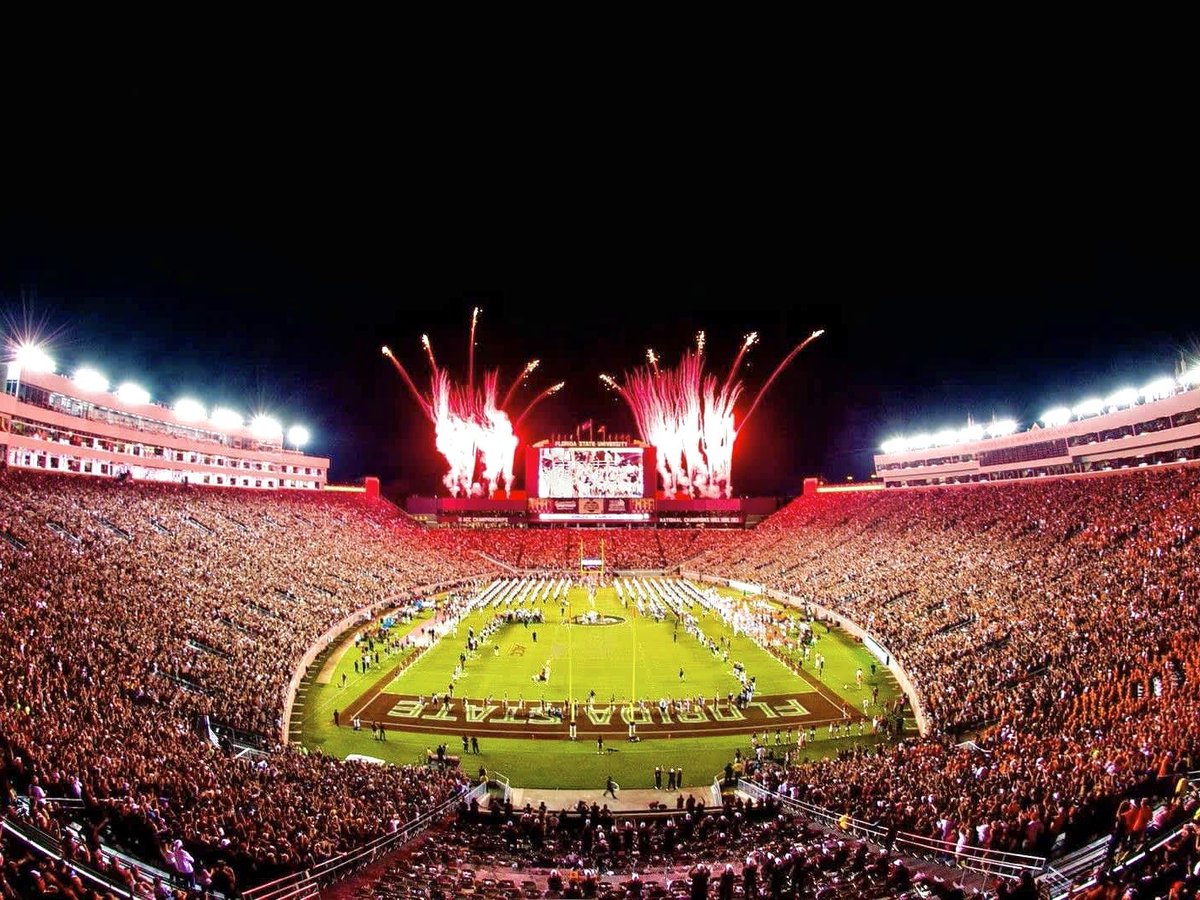 AmazingColleges's tweet photo. Florida State University • Tallahassee, Florida https://t.co/H4ho2CxbH8