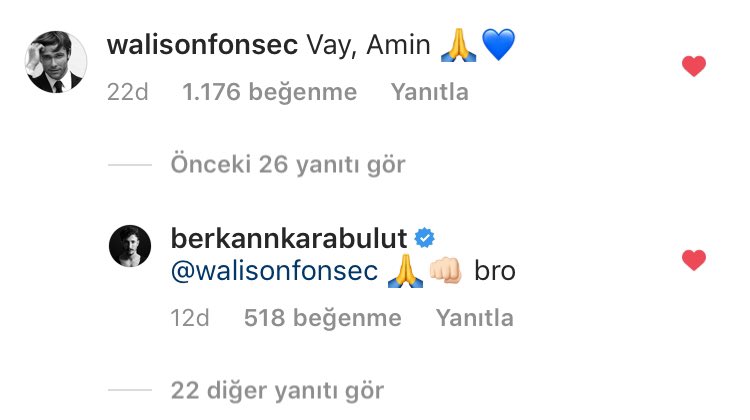 suuubal's tweet photo. Merak ettiğim şey Walison la Berkan nerden tanışıyor? @walisonfonsec1 @BerkanKarabult https://t.co/8Gtoz4VhUA