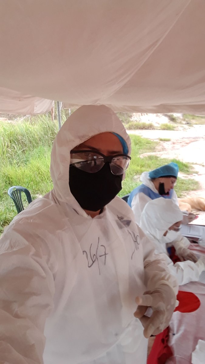 YonneyP's tweet photo. Siempre en 26 ,combatiendo la lucha contra él covid-19. En la hermana república de Venezuela.
@Cubacooperabol2 https://t.co/SBfHMDvjfB