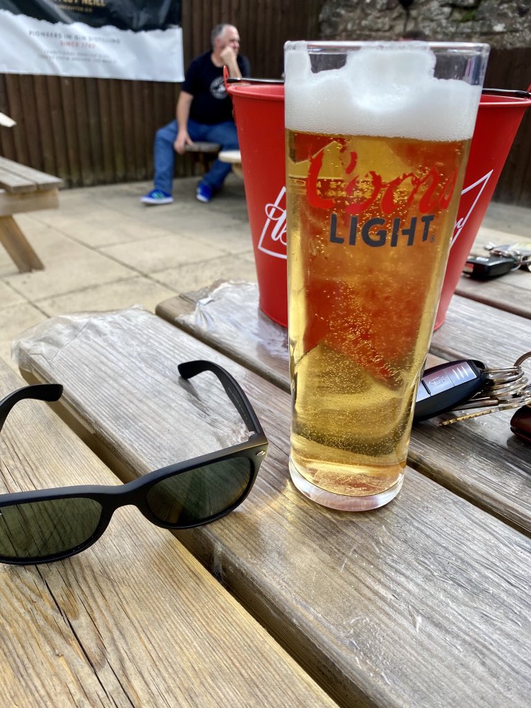 mattrob2207's tweet photo. First Day of 2 weeks off 😎 https://t.co/vZaWsgmKN5