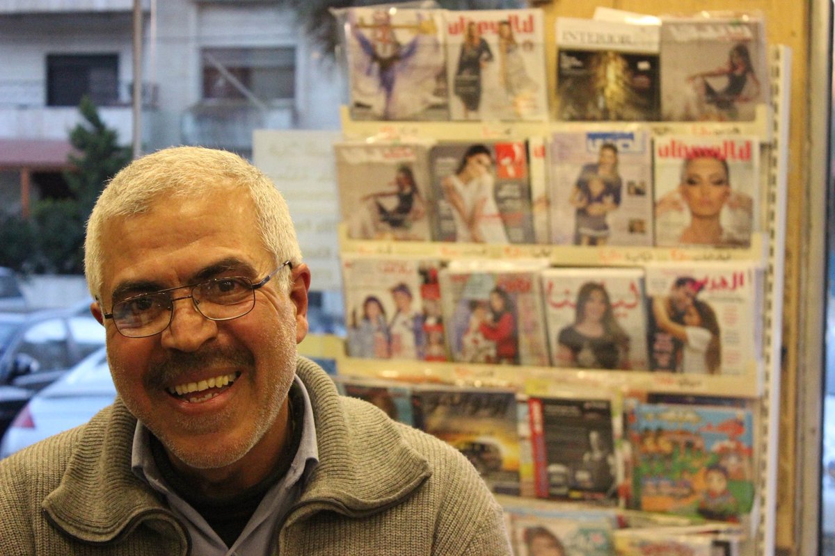 (ii) Loose your inhibitions. It’s fine to sound odd for a few weeks/months as you get used to trying new and different sounds. People generally want to help you (certainly in Jordan), as this lovely, patient shopkeeper did with me (3/5)