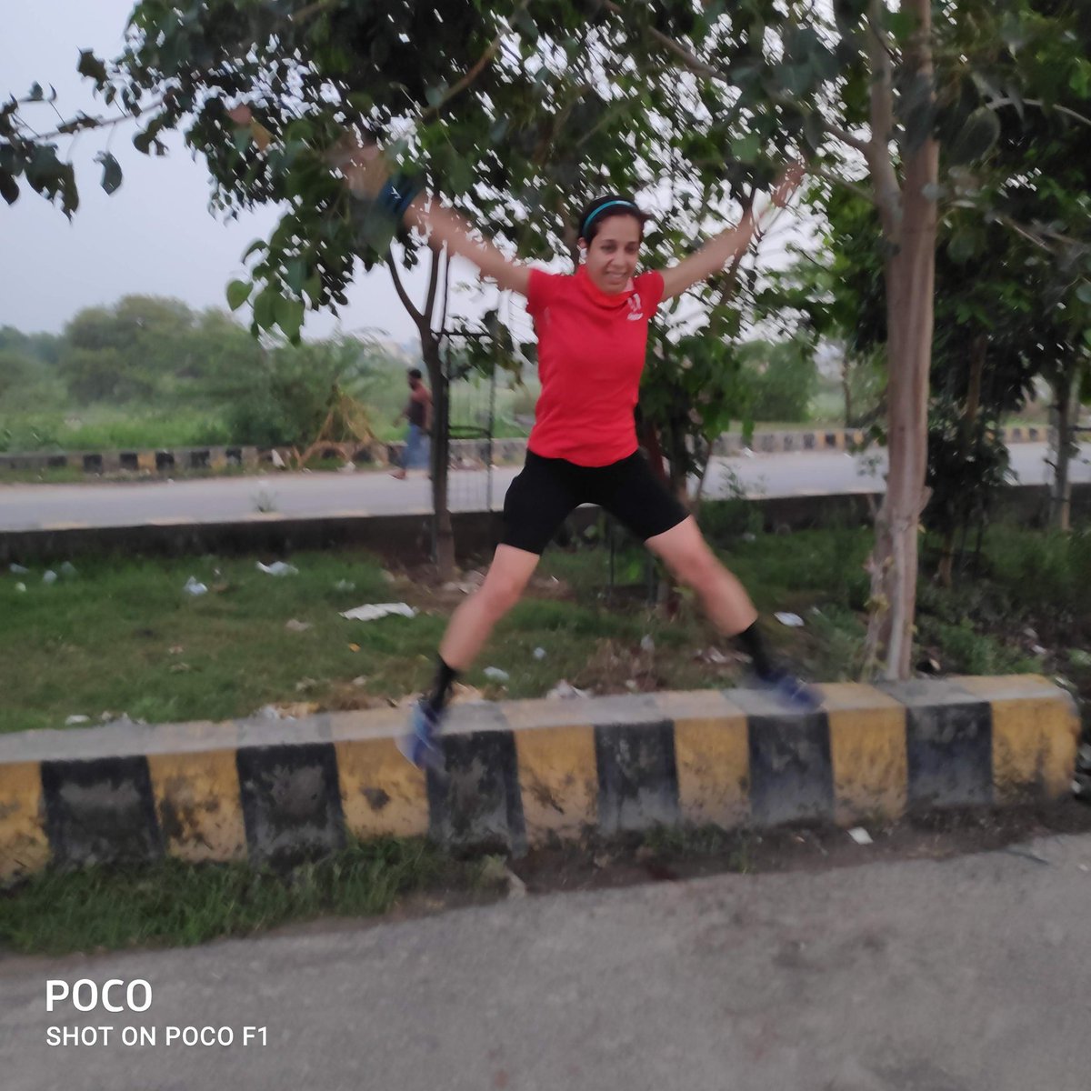 UrvashiAnand's tweet photo. Adobe Global Covid Fun Run! It was totally a fun run and our post workout stretching with my partner
#adobeindiarunners #activeadobe #fitadobe #adobelife #fitindiamovement #adoberunners #brooksrunning #brooks #beatyesterday #femalerunners #garmin @kosmicrunning @TrainWithGagan https://t.co/tTdkDkUgxI