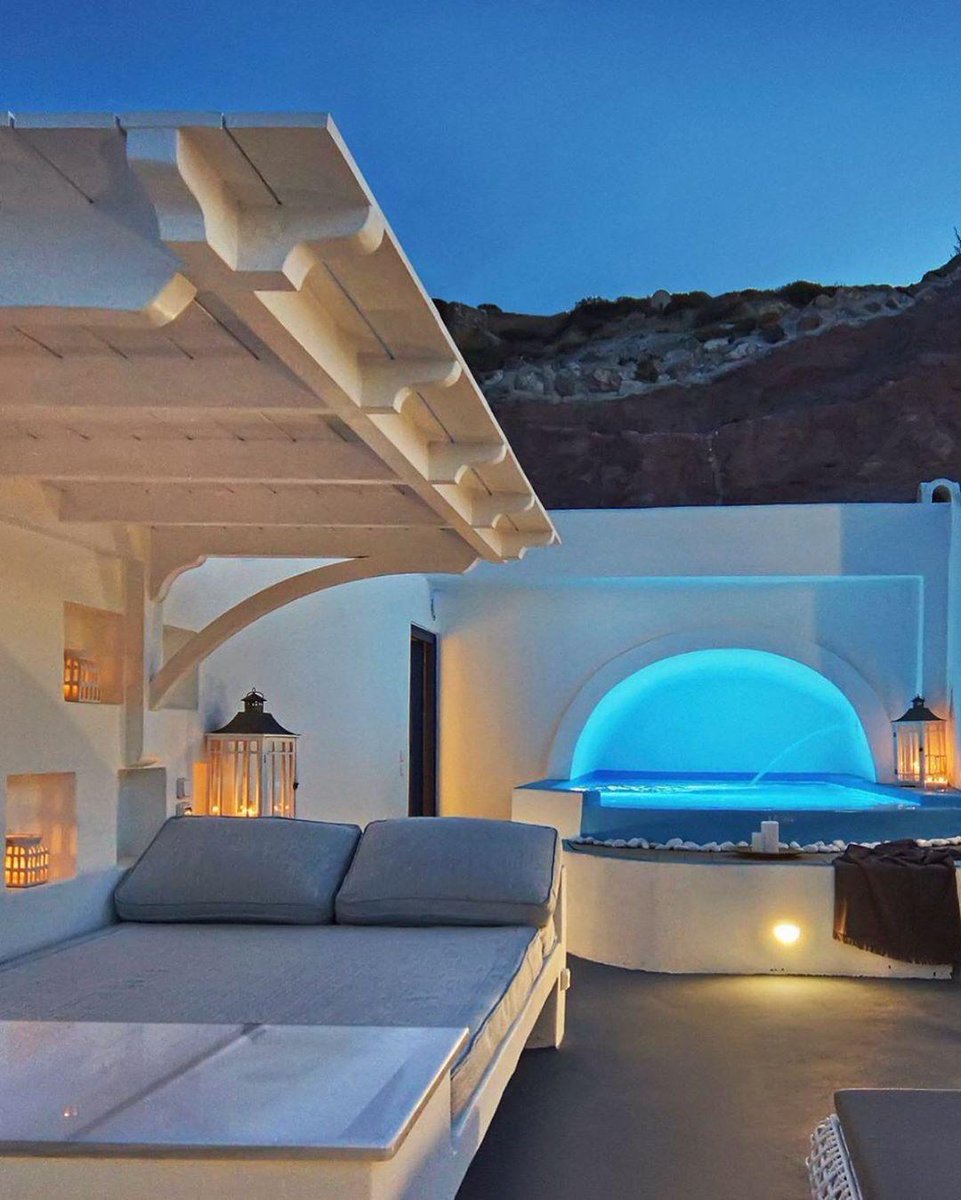 OfficialPLT's tweet photo. Take me to Greece 🇬🇷💙 https://t.co/epcpMTF7zm