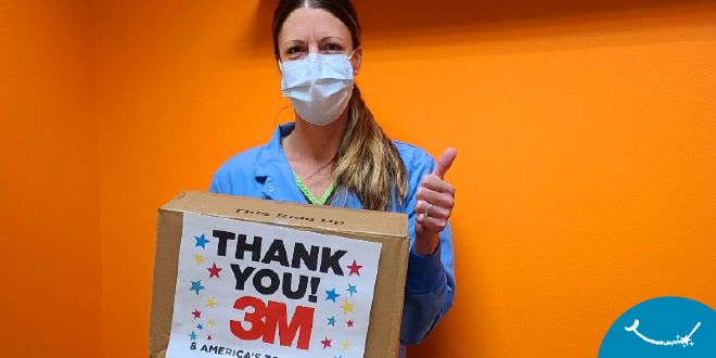 AmerToothfairy's tweet photo. Jennifer from @ChildrensDentMN was happy to receive a product donation from @3MOralCare! 3M generously gave more than $70k in products + equipment to help 21 of our program members restore smiles and prevent decay for kids in need.
#AmericasToothFairy #teethrule #3MOralCare https://t.co/dkJBtMkhO3