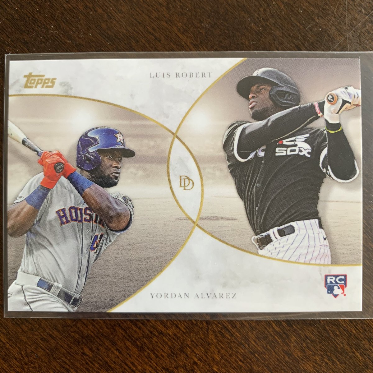 atc2448's tweet photo. Forgot I had these. #LuisRobert #YordanAlvarez #PeteAlonso #VladimirGuerreroJr #BoBichette #NicoHoerner
@Topps #DynamicDuals #PrintRun of 950 https://t.co/CAzFLOhIJh