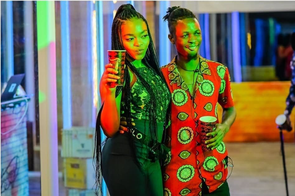 BigBroNaijaPage's tweet photo. No doubt #BBlaycon had  had the best of the party life last night 😂😂😂😂 #BBNaija  #BBNaija2020  #BBNaijaLockdown  #BBNaijaLiveBlog. 

Retweet this to win amazing prizes from us 😊 https://t.co/86vNn1oXfp
