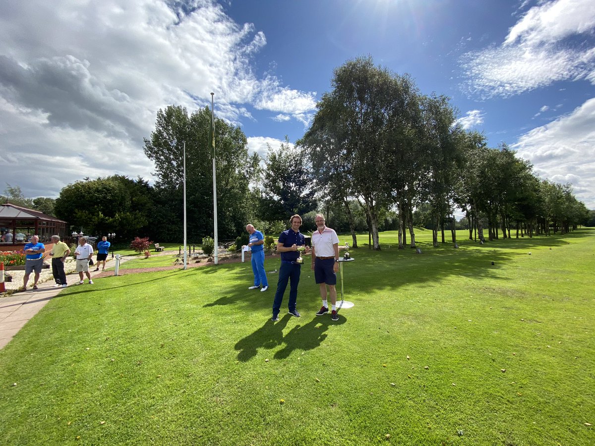 birchwoodgreens's tweet photo. A great end to a busy weekend @Birchwood1 with the Captains Cup won by Paul Smith with 39pts both days for a total of 78pts to win by 1 from our club champ @AndyCrafty and Paul Breslin #greatscoringguys Day 2 was won with 38pts by @cluffy68 https://t.co/F0E0MinnCx